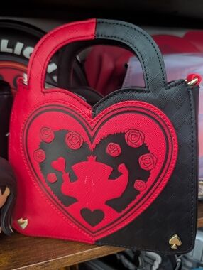 Loungefly Queen Of Hearts Bag